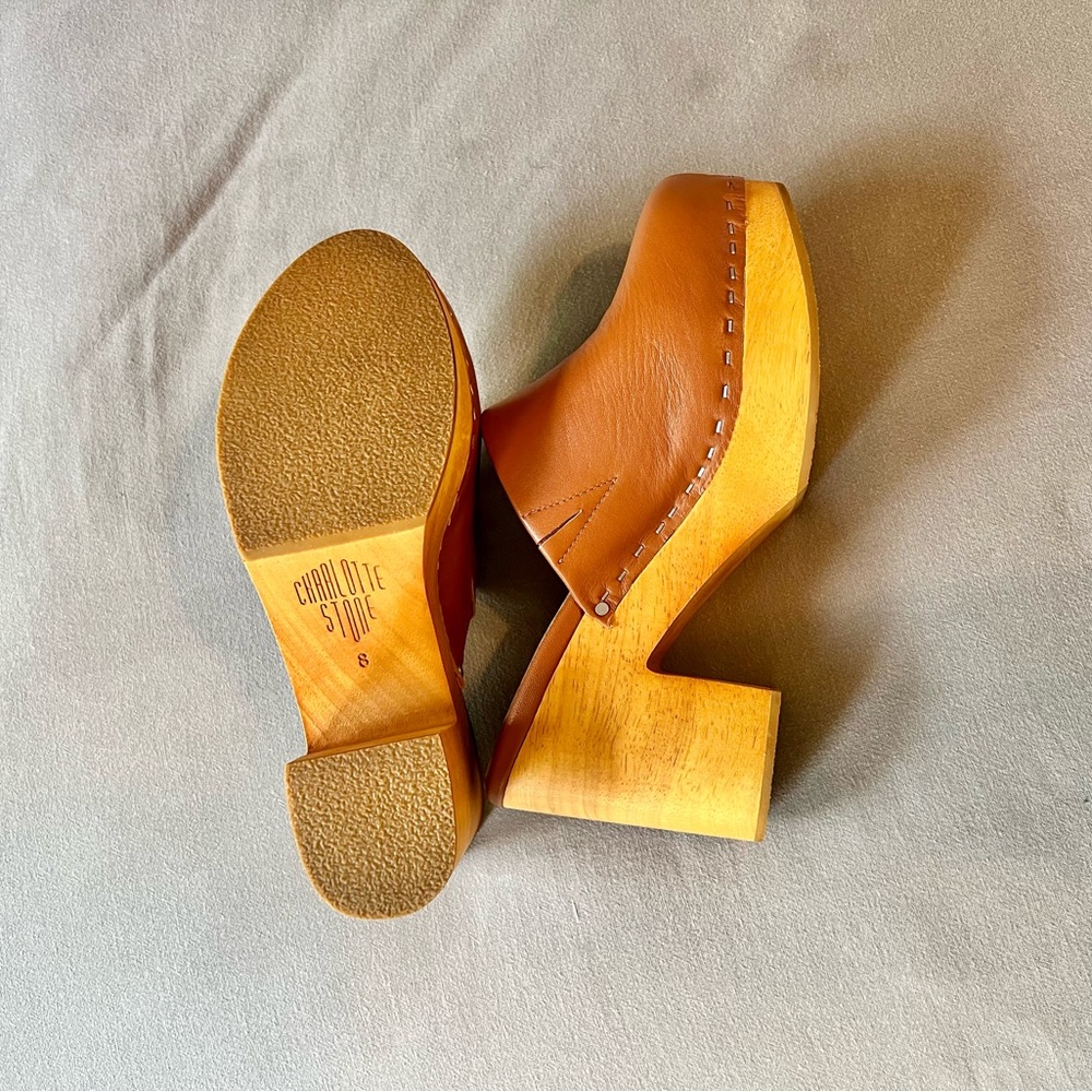 Charlotte Stone Marlo Platform Clogs - 8 Brown